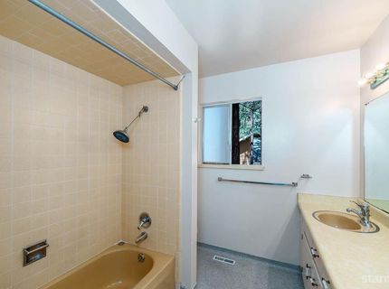 1514 Friant Drive, South Lake Tahoe, CA 96150 Photo