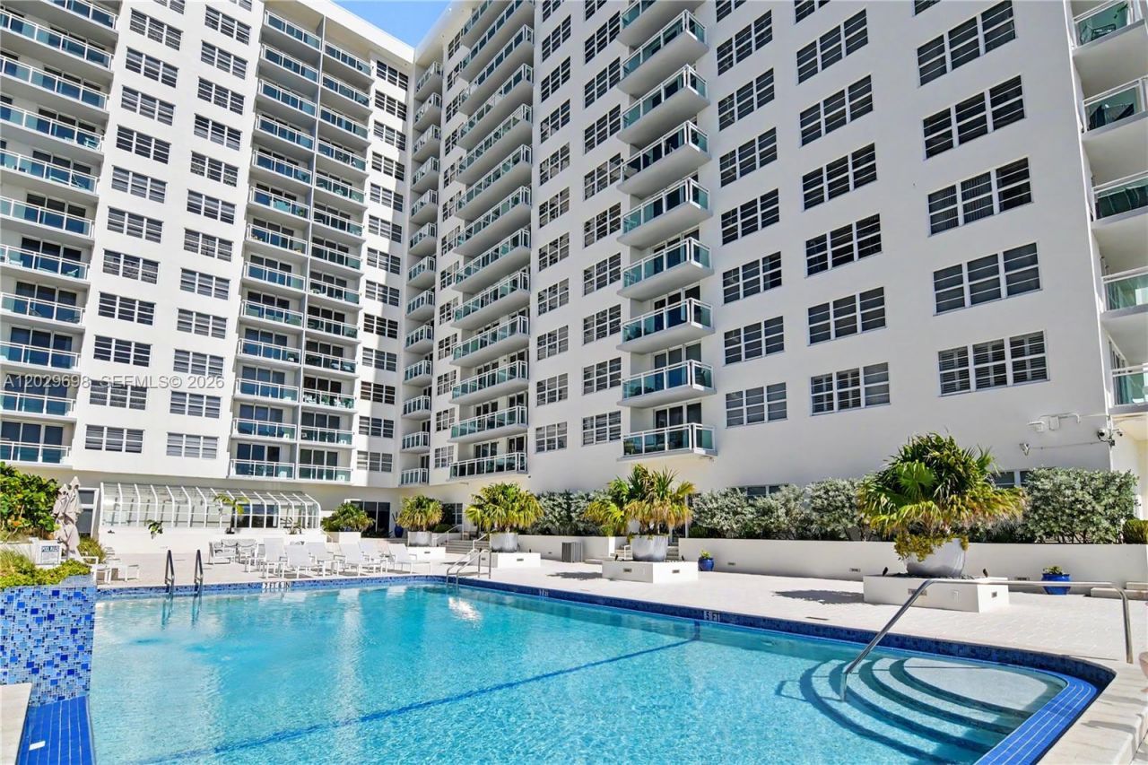 6917 Collins Ave , Unit 605, Miami Beach, FL 33141 Photo