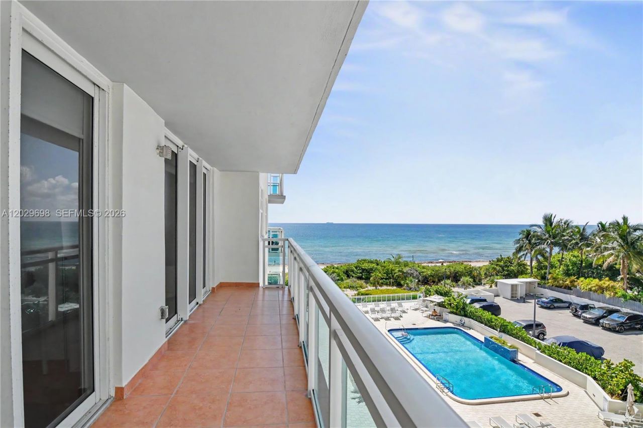 6917 Collins Ave , Unit 605, Miami Beach, FL 33141 Photo