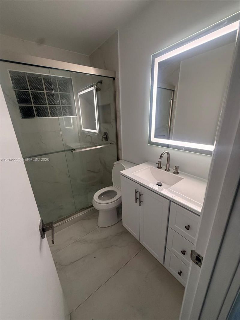 8720 NW 11th St, Pembroke Pines, FL 33024 Photo