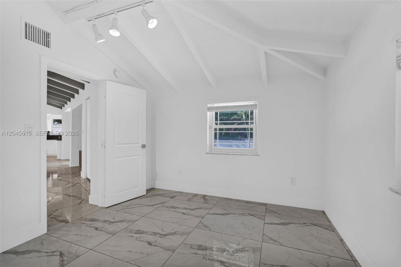 15 NE 95th Street , Miami Shores, FL 33138 Photo
