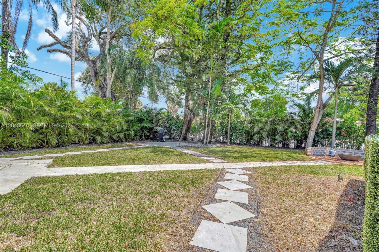 15 NE 95th Street , Miami Shores, FL 33138 Photo