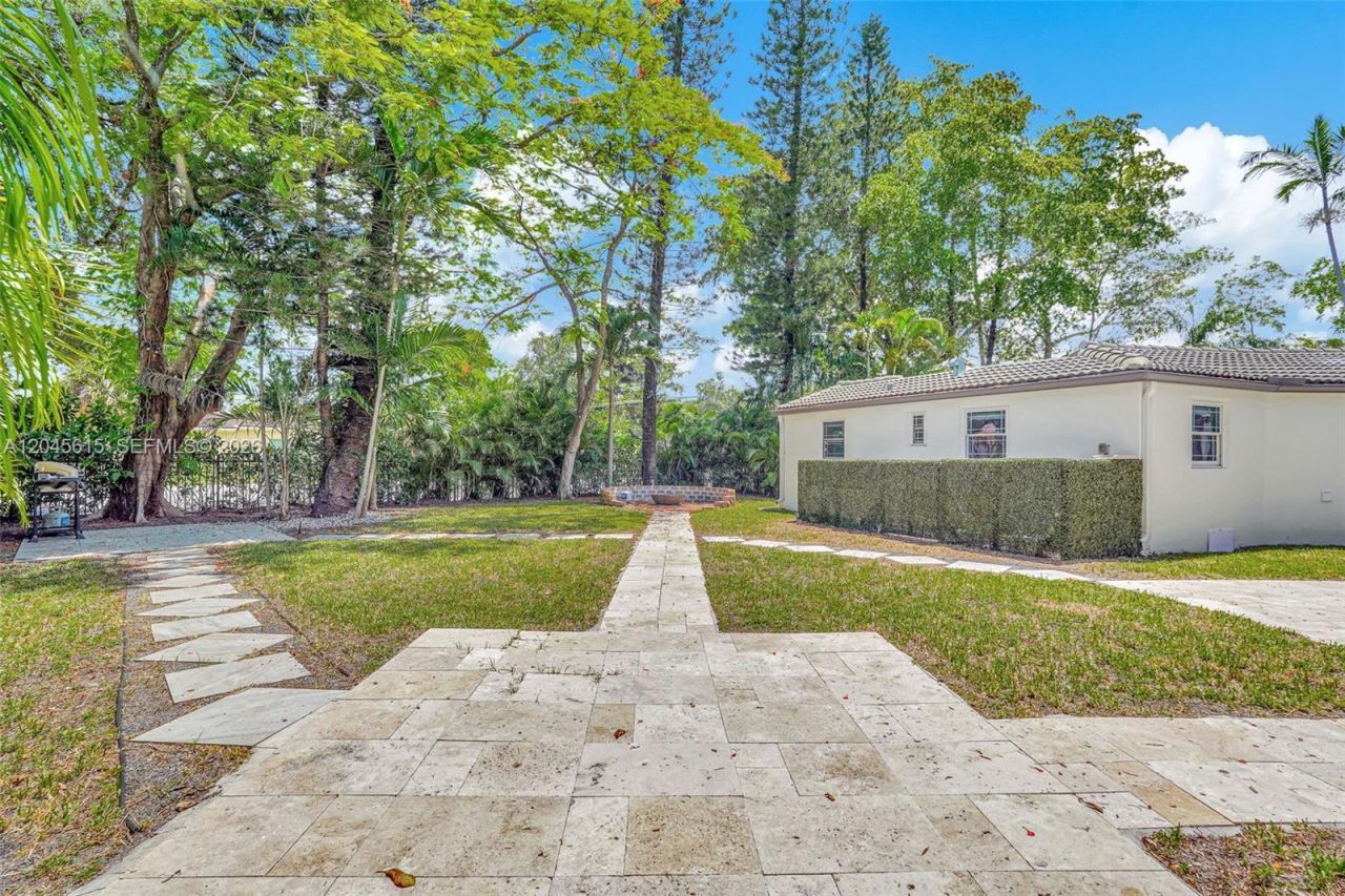 15 NE 95th Street , Miami Shores, FL 33138 Photo