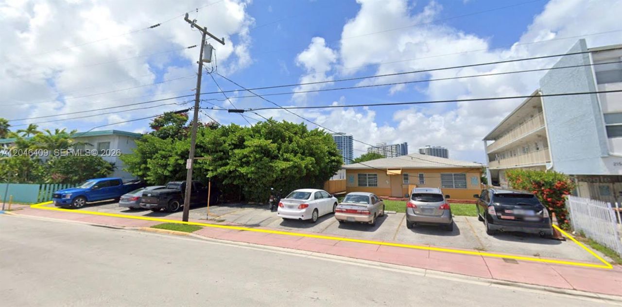 2130/2140 Bay Dr , Miami Beach, FL 33141 Photo
