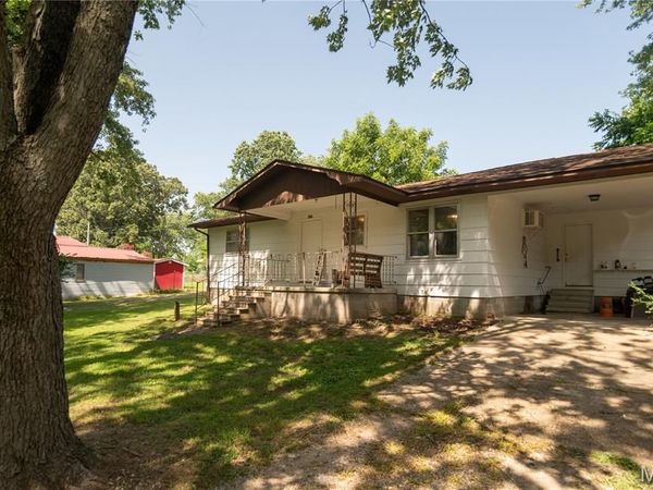 606 Guiling Street , Bloomfield, MO 63825