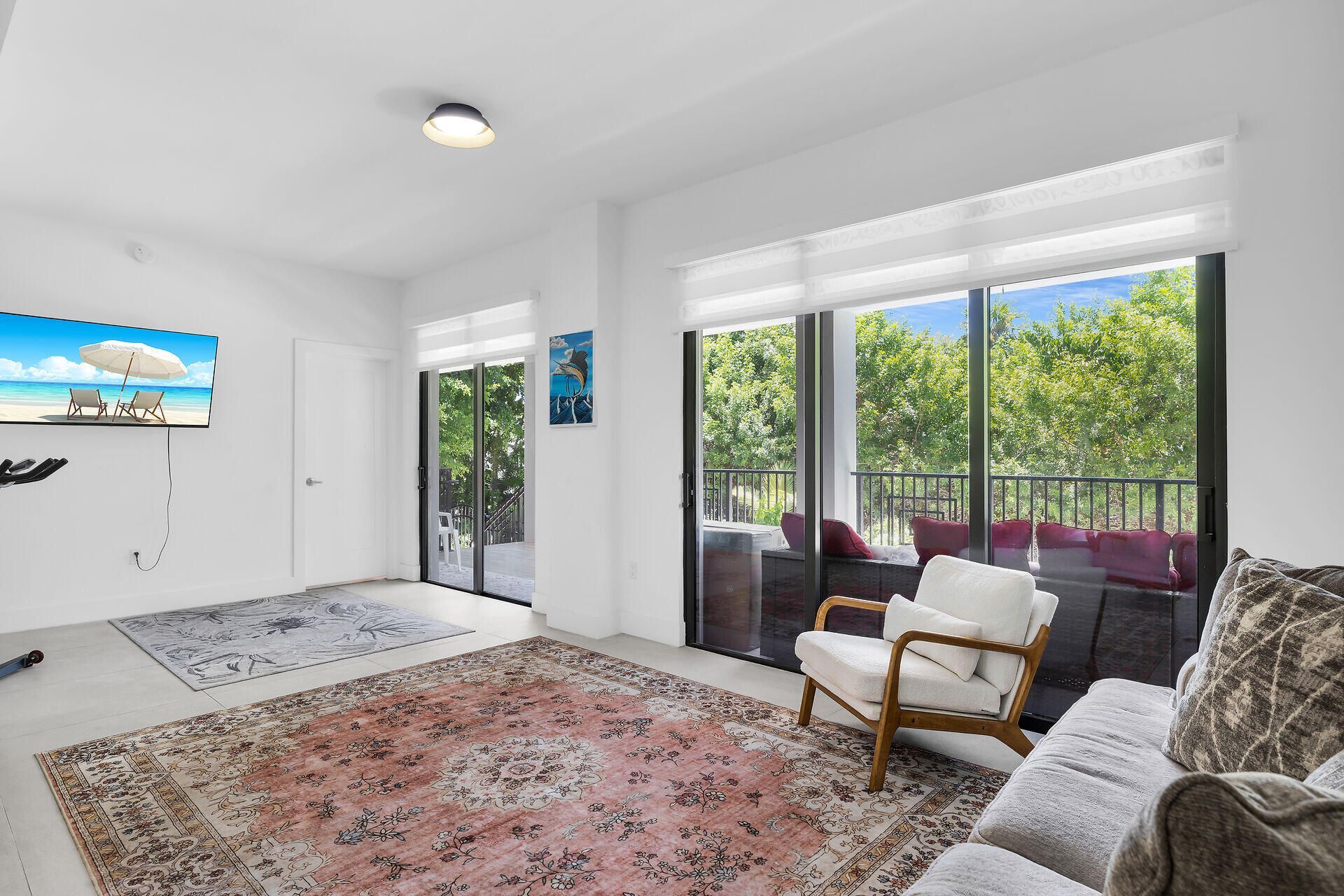 239 W Seaview Drive, Duck Key, FL 33050 Photo