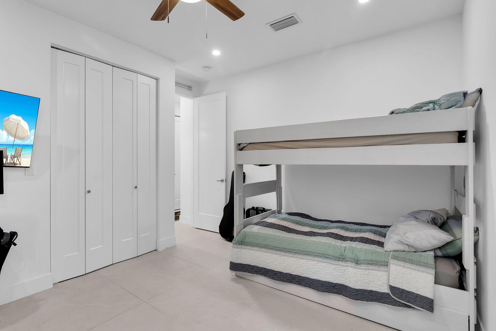 239 W Seaview Drive, Duck Key, FL 33050 Photo