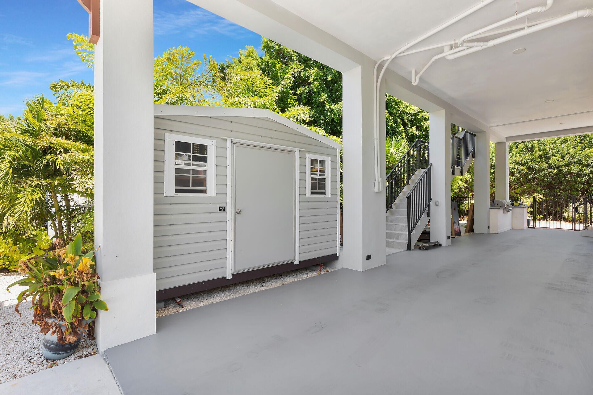 239 W Seaview Drive, Duck Key, FL 33050 Photo