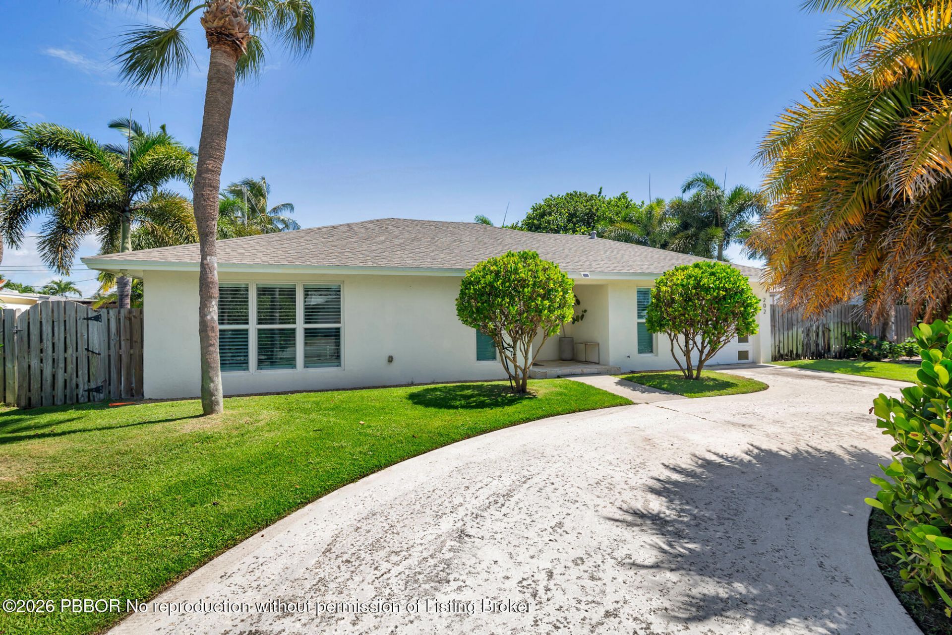 202 Maryland Drive, Lake Worth Beach, FL 33460 Photo