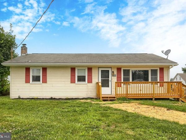 102 5TH STREET , MILLERSBURG, PA 17061