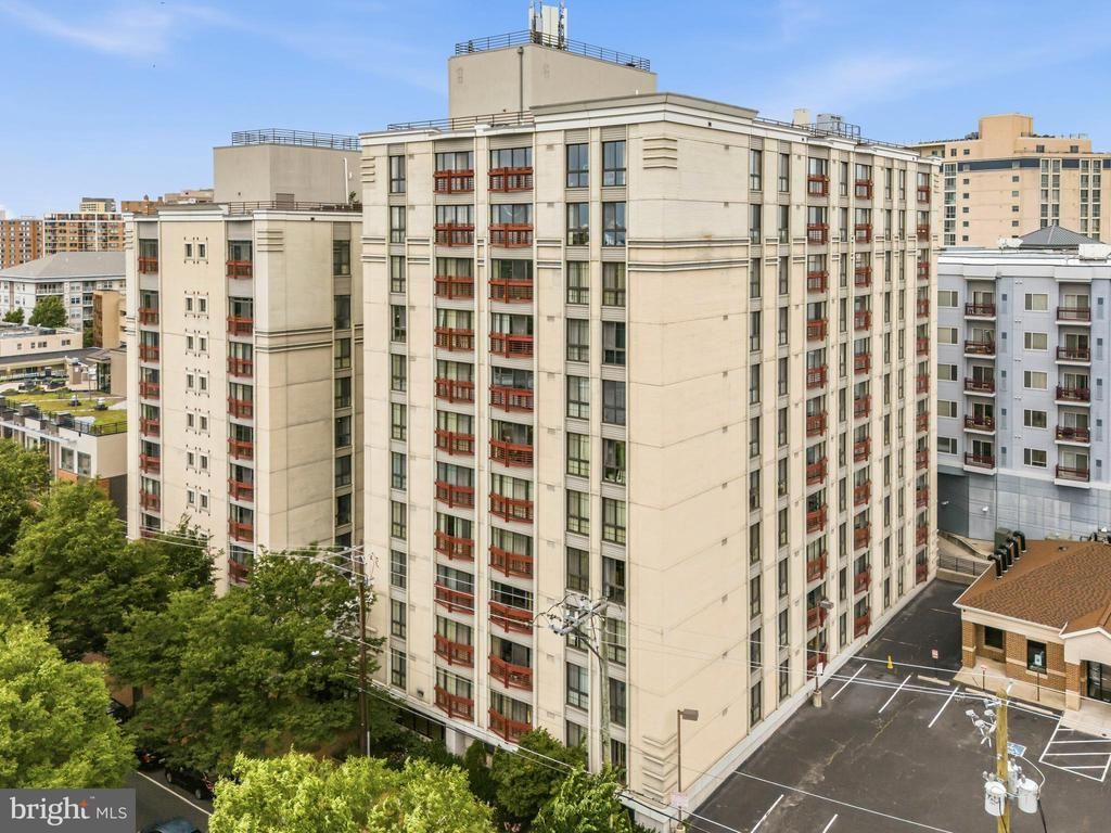 7915 EASTERN AVENUE , SILVER SPRING, MD 20910