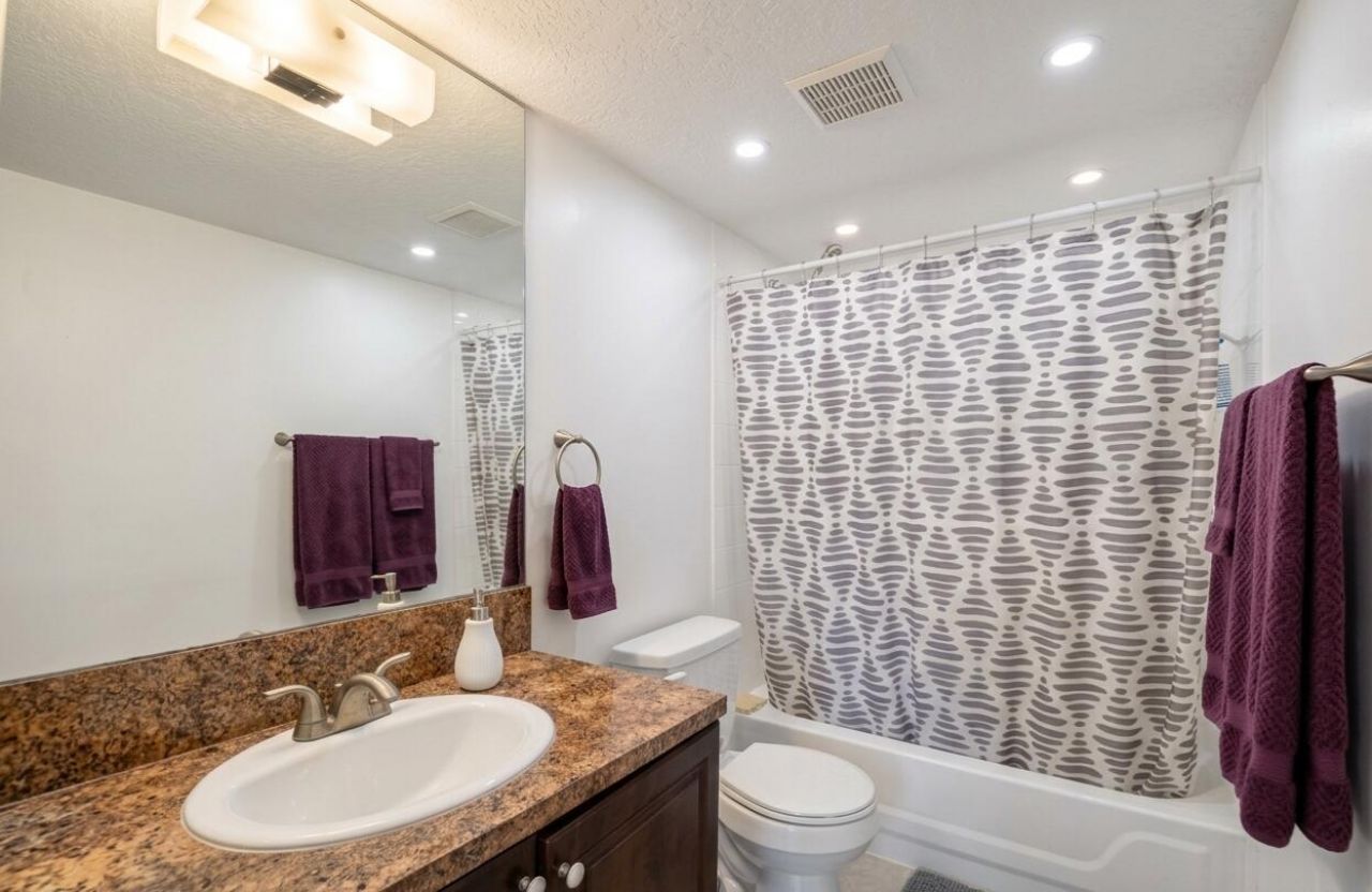 1733 Village Boulevard, Unit 105, West Palm Beach, FL 33409 Photo