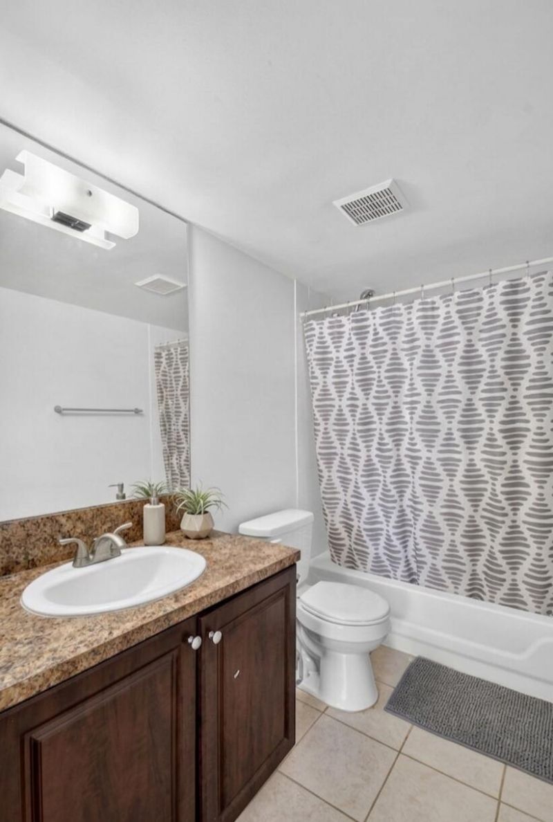 1733 Village Boulevard, Unit 105, West Palm Beach, FL 33409 Photo