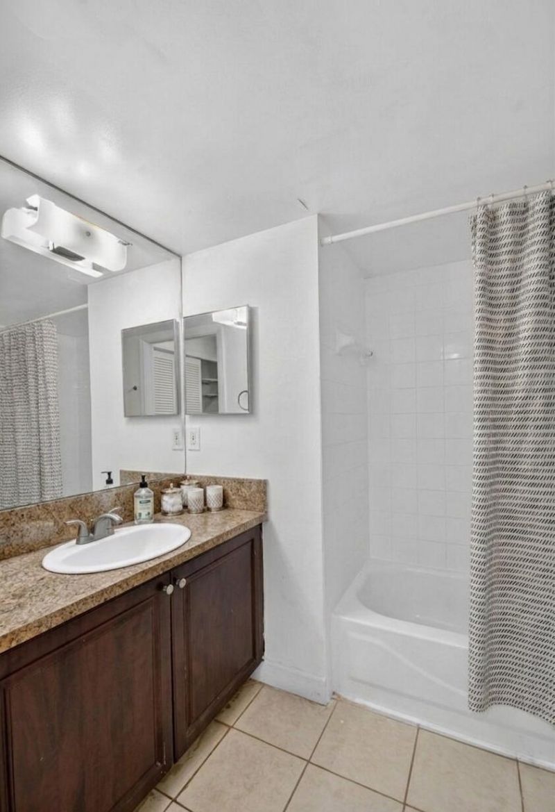 1733 Village Boulevard, Unit 105, West Palm Beach, FL 33409 Photo
