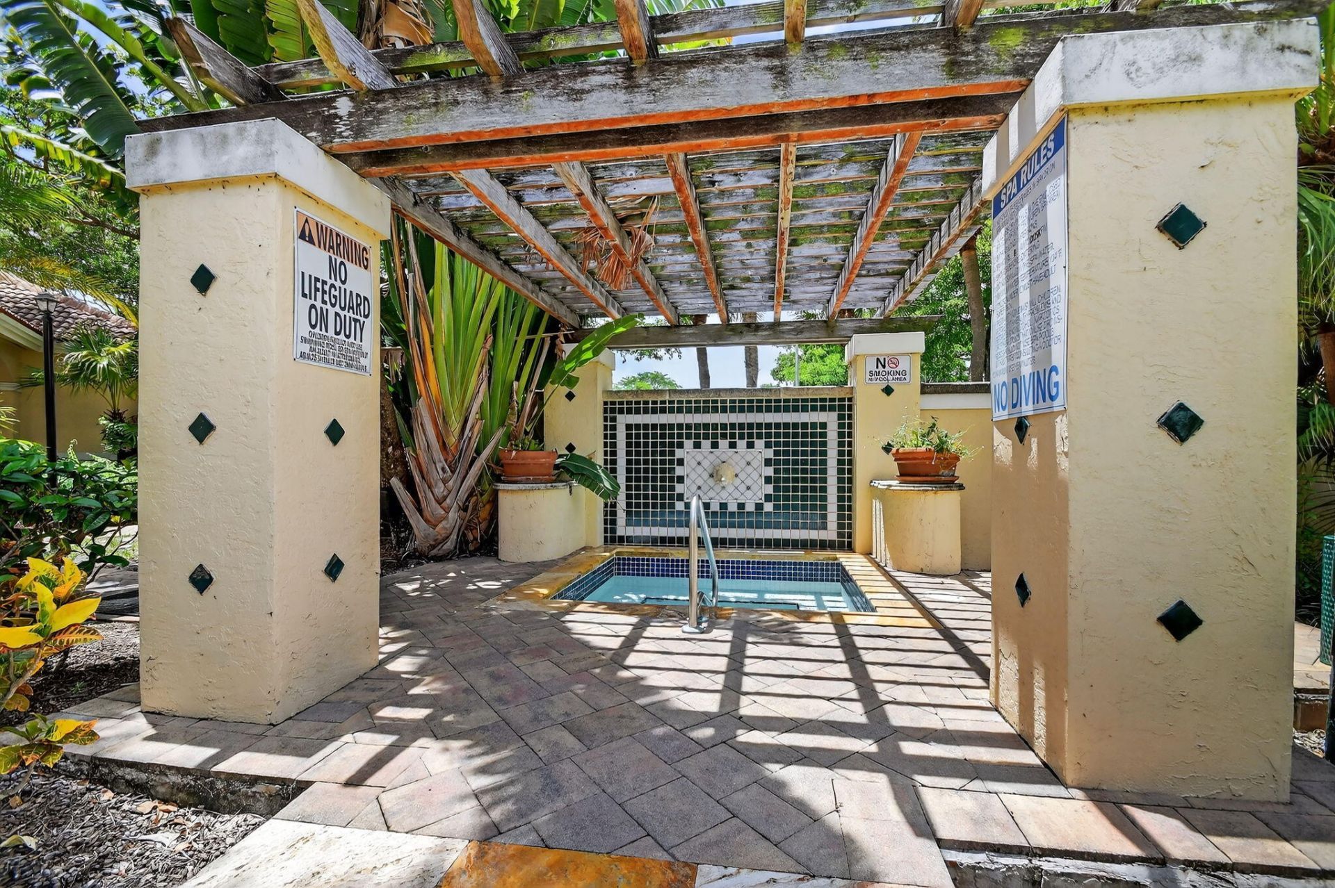 1733 Village Boulevard, Unit 105, West Palm Beach, FL 33409 Photo