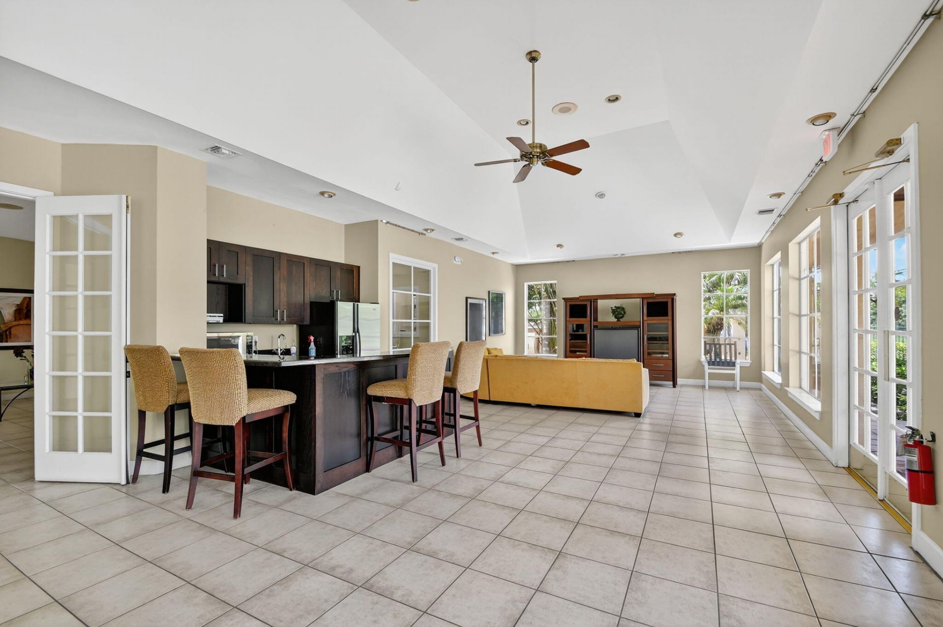 1733 Village Boulevard, Unit 105, West Palm Beach, FL 33409 Photo
