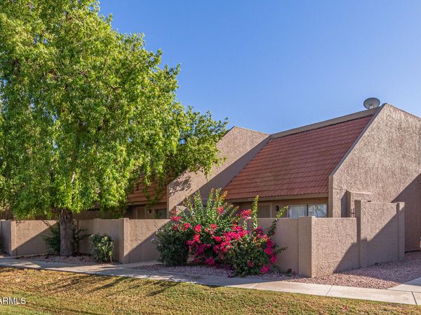 4365 W ORANGEWOOD Avenue, Glendale, AZ 85301
