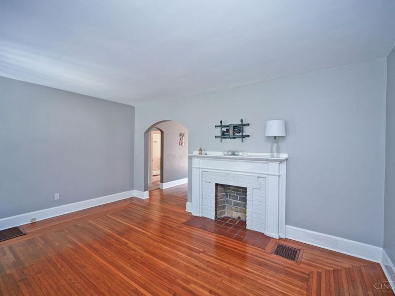 5830 Woodmont Avenue, Cincinnati, OH 45213 Photo 10