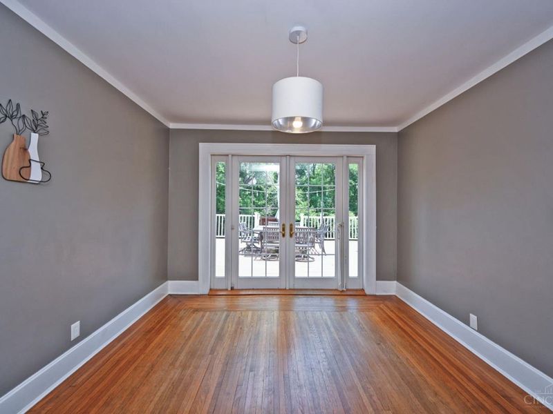 5830 Woodmont Avenue, Cincinnati, OH 45213 Photo 13