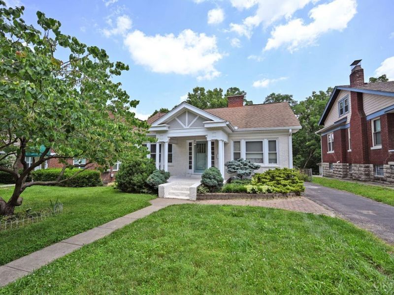 5830 Woodmont Avenue, Cincinnati, OH 45213 Photo 2