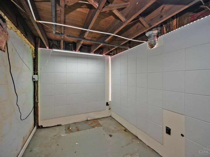 5830 Woodmont Avenue, Cincinnati, OH 45213 Photo 41