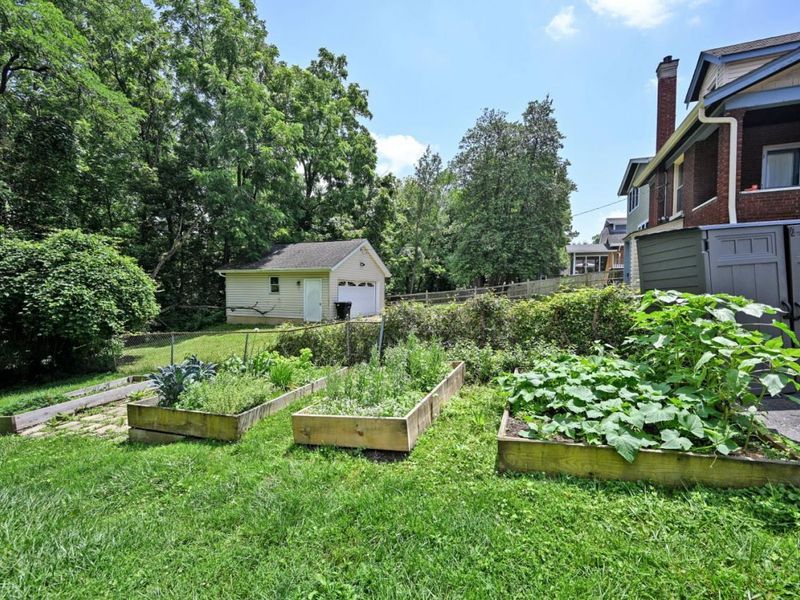 5830 Woodmont Avenue, Cincinnati, OH 45213 Photo 48