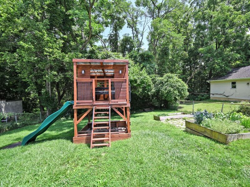 5830 Woodmont Avenue, Cincinnati, OH 45213 Photo 49