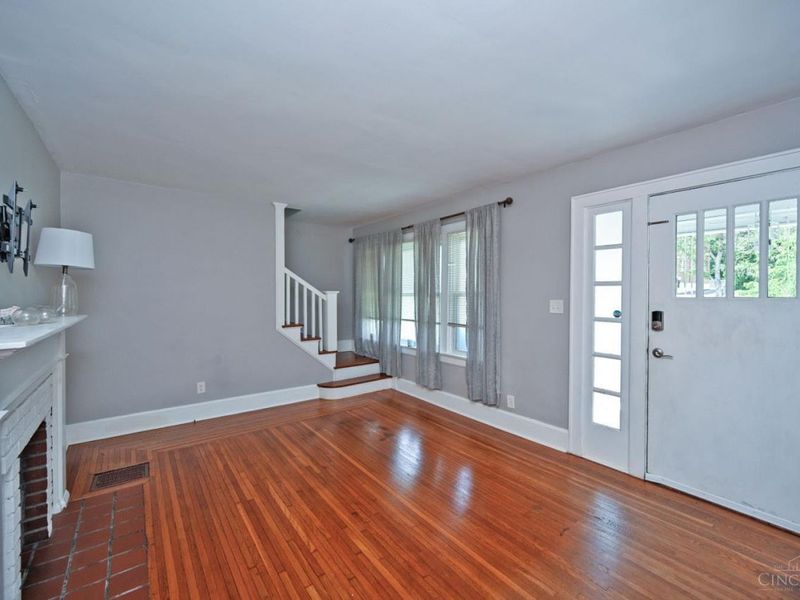 5830 Woodmont Avenue, Cincinnati, OH 45213 Photo 8