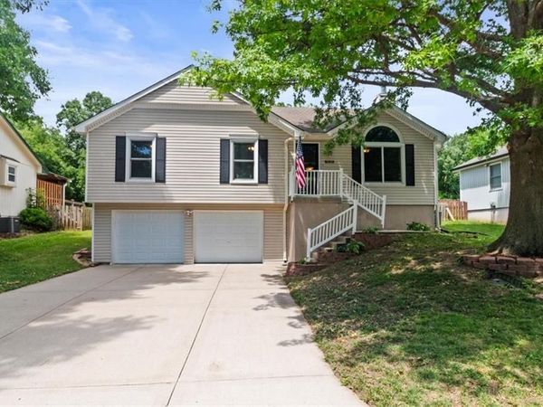 18212 E 31st Terrace, Independence, MO 64057