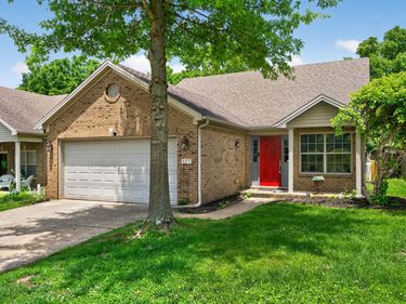 127 Starting Gate Point, Georgetown, KY 40324