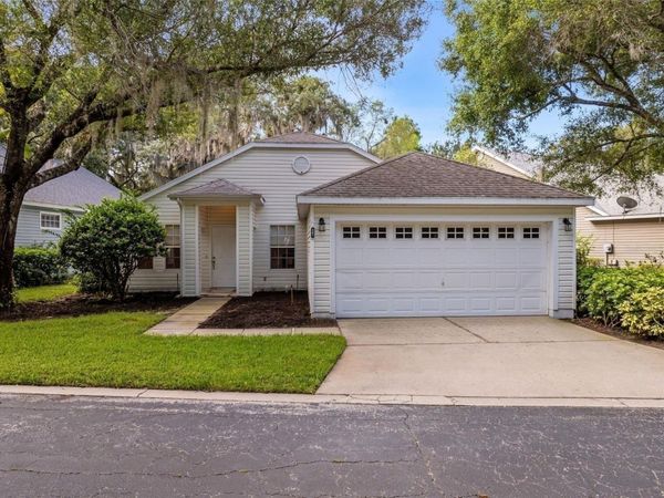 287 MARSH LANDING CIRCLE , DEBARY, FL 32713