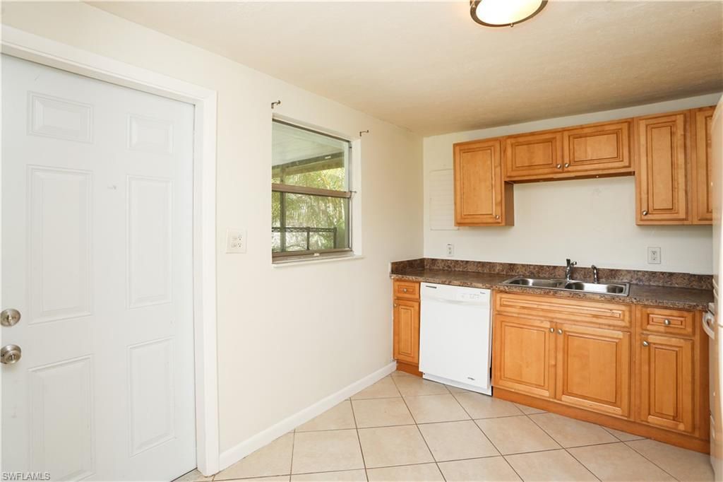 159 5th St , Naples, FL 34113 Photo