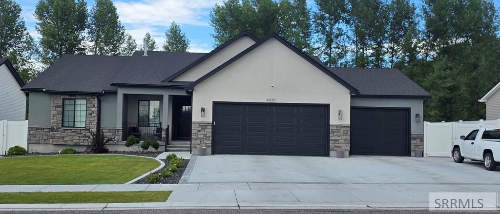 4601 Rustle Rd, Ammon, ID 83406 Main Photo