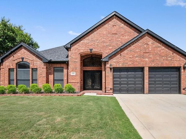 6906 Field Lark Drive, Arlington, TX 76002
