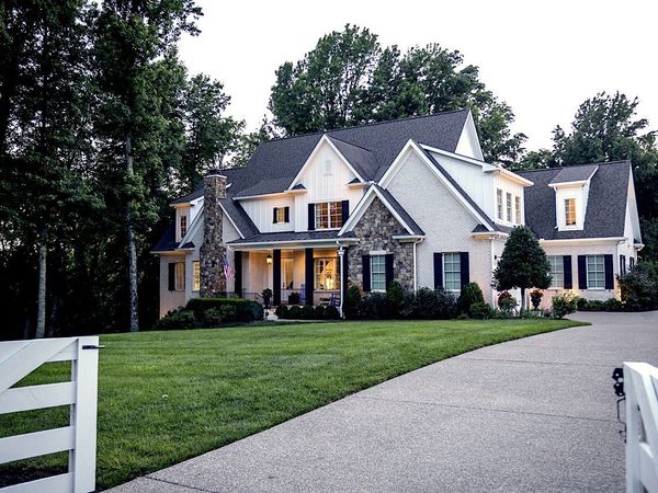 1164 Saddle Springs Drive, Thompsons Station, TN 37179