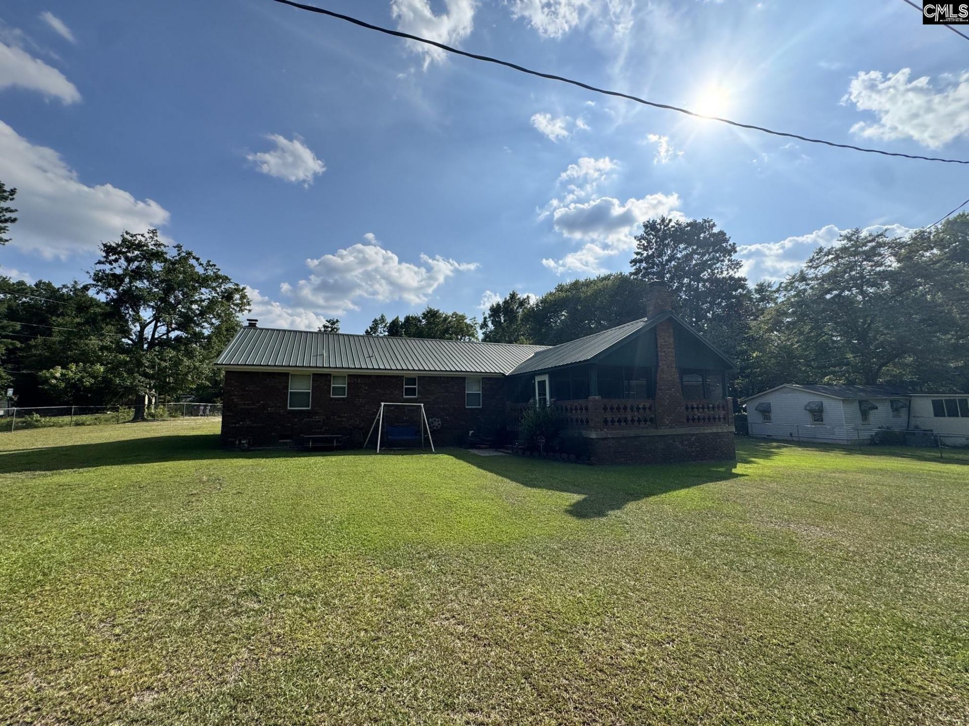 511 Duncan Street  Photo 9
