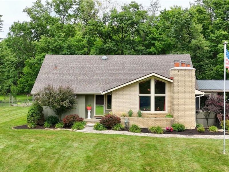 8897 Hillcrest Drive, Westfield Center, OH 44251 Photo 1