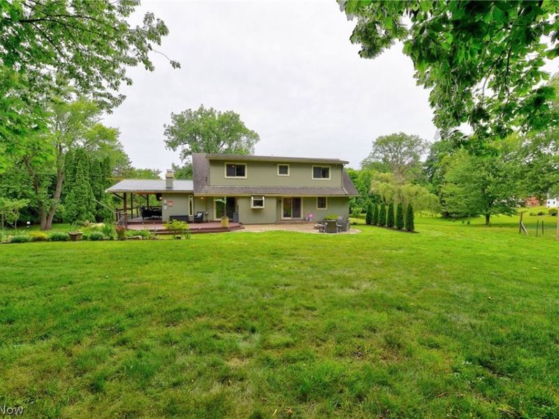 8897 Hillcrest Drive, Westfield Center, OH 44251 Photo 21