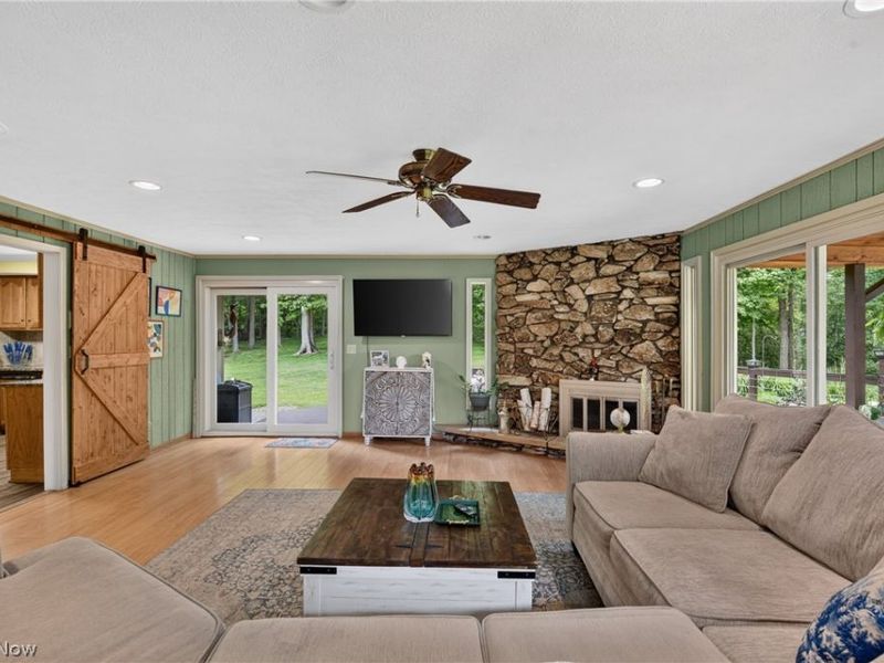 8897 Hillcrest Drive, Westfield Center, OH 44251 Photo 8