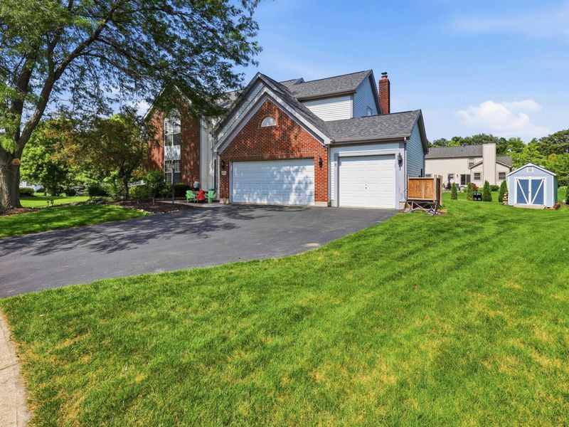 6702 Merino Court , Dublin, OH 43016 Photo 2