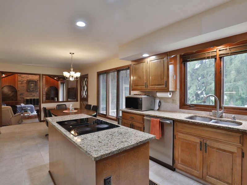 1079 Putney Drive , Columbus, OH 43085 Photo 16