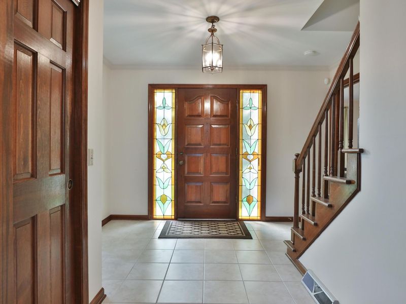 1079 Putney Drive , Columbus, OH 43085 Photo 4