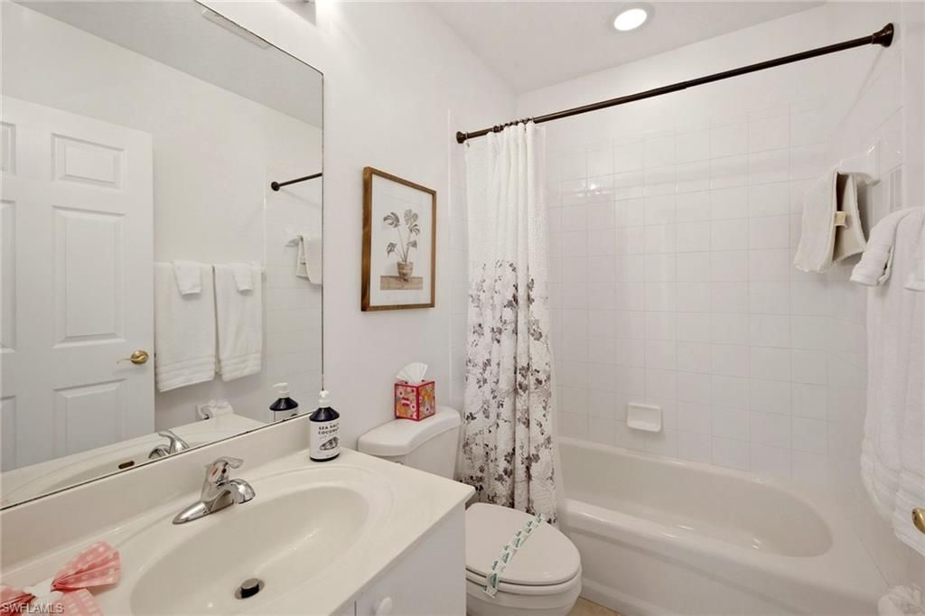 8335 Whisper Trace Way, Unit 105, Naples, FL 34114 Photo