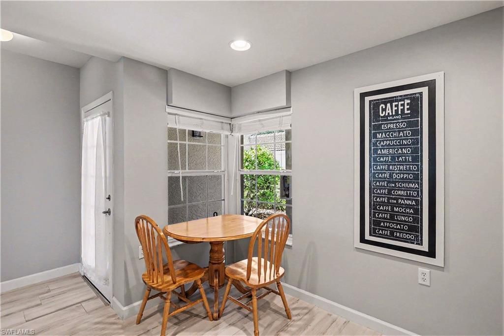 3031 Horizon Ln, Unit 2303, Naples, FL 34109 Photo