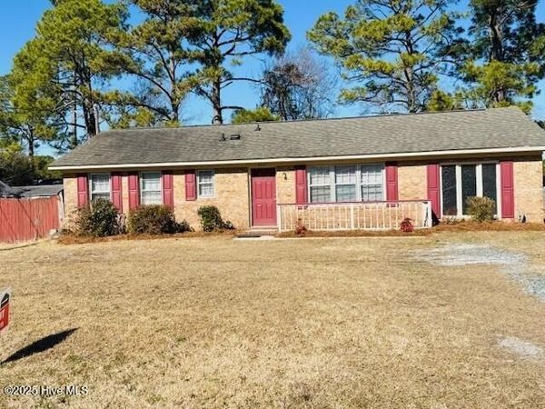 4641 Middlesex Road , Wilmington, NC 28405