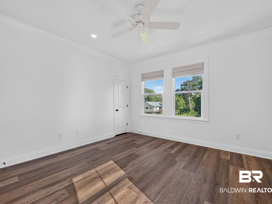 Property Image 80