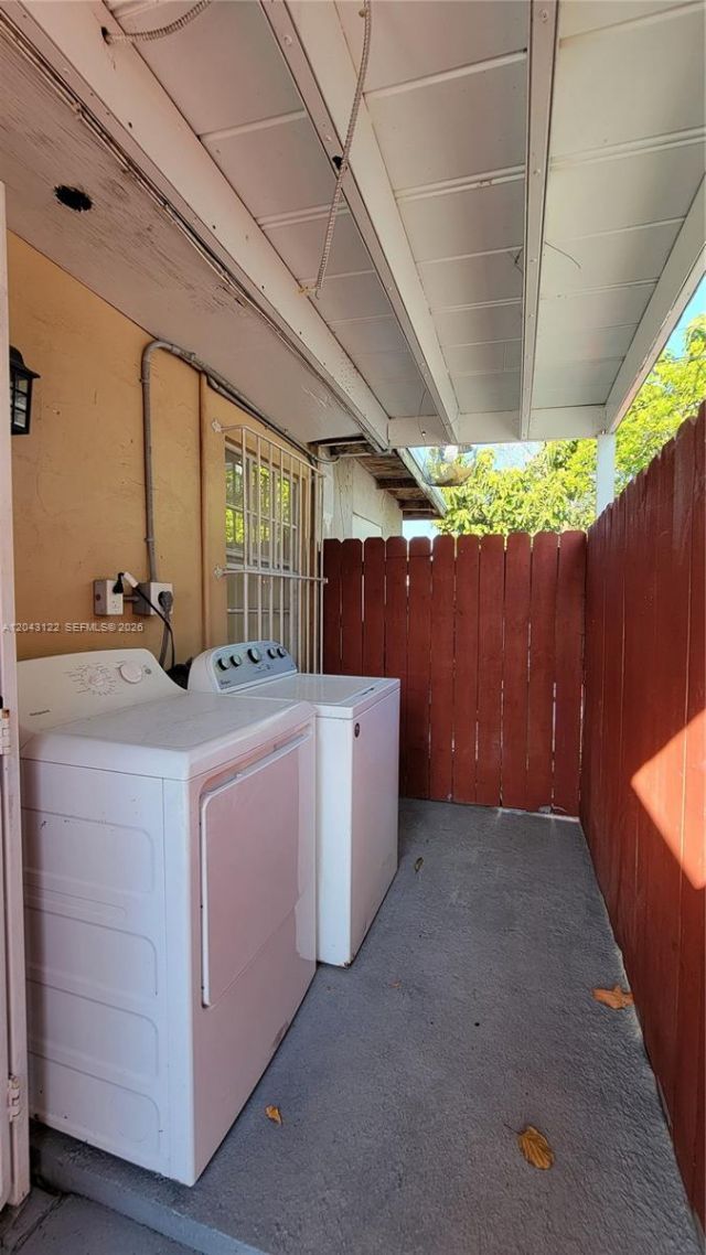 14200 NE 15th Ave , Unit B, North Miami, FL 33161 Photo