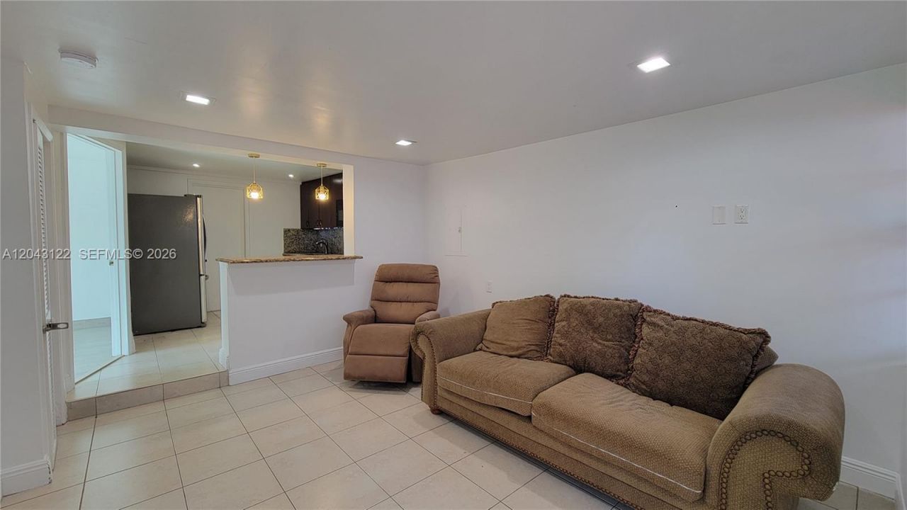 14200 NE 15th Ave , Unit B, North Miami, FL 33161 Photo