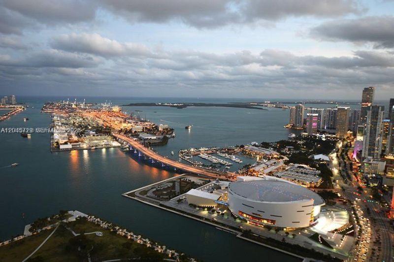 1100 Biscayne Blvd , Unit 4402, Miami, FL 33132 Photo