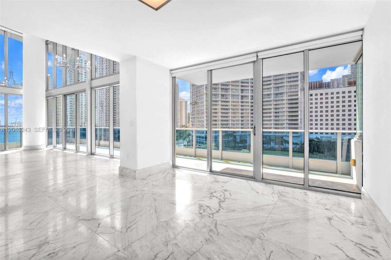 200 Biscayne Boulevard Way , Unit 509, Miami, FL 33131 Photo
